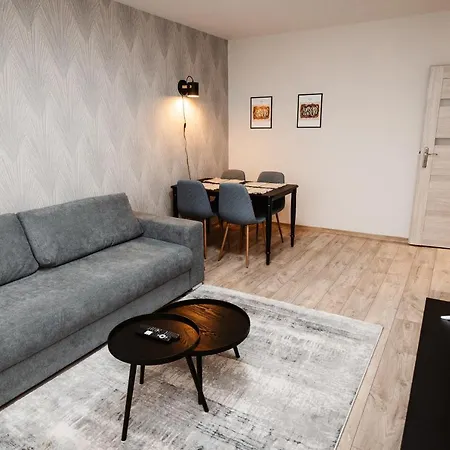 Ah Lomena Apartment