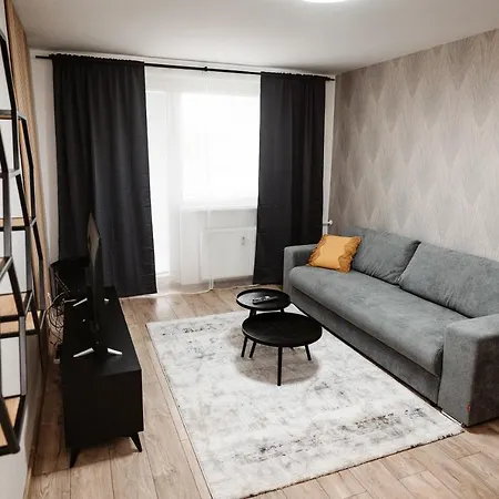 Ah Lomena Apartment