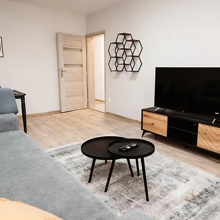 Ah Lomena Apartment *
