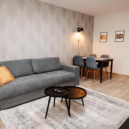 Ah Lomena Apartment Kosice