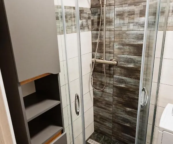 Ah Lomena Apartament Koszyce